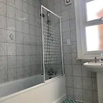 Burton Bed & Breakfast 3*