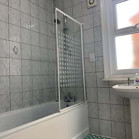 Burton Bed and breakfast 3*