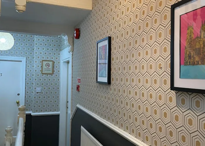 Bed & Breakfast Burton 3*